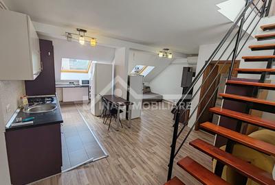 Apartament cu 3 camere semidecomandat, mobilat în Zorilor