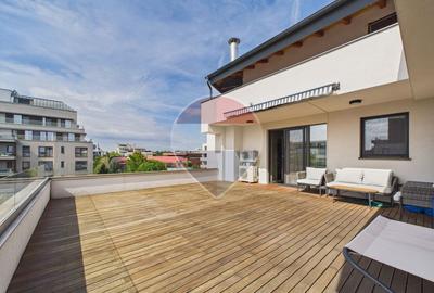 Apartament cu 4 camere decomandat, mobilat în Herăstrău