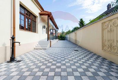 De vânzare Casă ultrafinisatǎ în zona Ultracentrală - 10