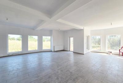 VANZARE VILA 280 MP. - TEREN 1430 MP. - STR. ROVINE - GAESTI - 1