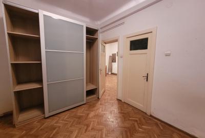 Apartament 3 camere- B-dul Al. Ioan Cuza, ideal  locuinta sau birou - 3