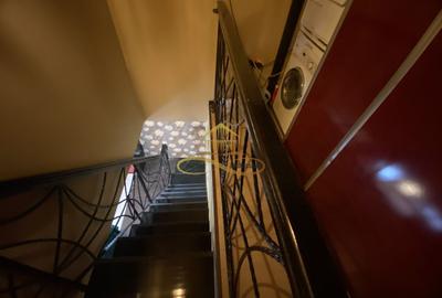Ap. de vânzare, bloc nou, 4 camere - 8