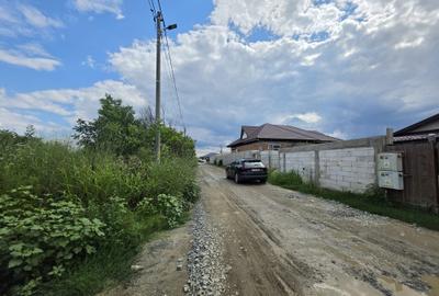 Teren intravilan de vanzare – 1.470 mp | Str. Narciselor, Comuna 1 Decembrie - 3