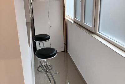 Calea Victoriei - Moxa ( Sfintii Voievozi ) + loc parcare - 7