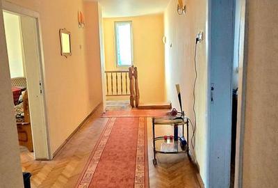 Pucioasa Dambovita,  zona centrala, vanzare casa si teren - 14