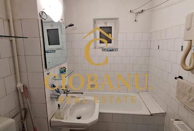APARTAMENT DE VANZARE ETAJ 2/4 DECOMANDAT ZONA 1 MAI - 11