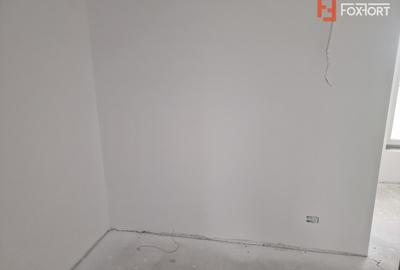 Casa cu 5 camere, 617 mp teren, Mosnita Veche - 10