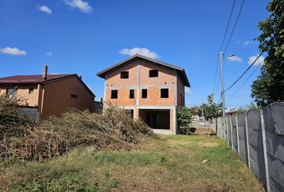 VILA (la roșu) P+1E+M, 265mpu, TEREN 871mp, CHIAJNA-Vlad Țepeș - 5