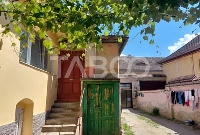 Comision 0-Apartament 2 camere 37mp la casa necesita renovare Cisnadie - 2