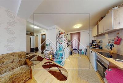 Apartament mobilat, 2 camere, 2 balcoane, loc de parcare -T. Ricci - 6