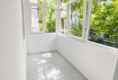Apartament cu 2 camere decomandat în P-ța Alba Iulia