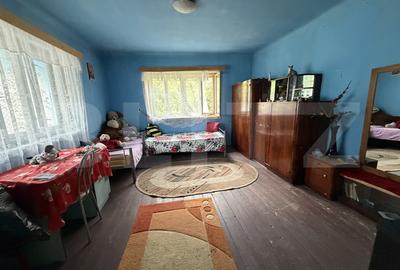 Casă individuală cu 3 camere în Hurez