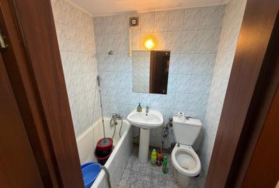 Apartament cu 3 camere centrala,balcon și boxă în Drumul Taberei - 8