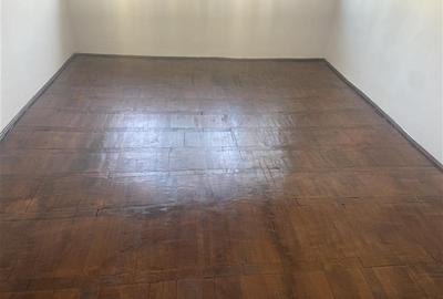 Apartament cu 2 camere decomandat în Sud