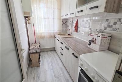 Apartament 2 camere, zona grivitei - 1