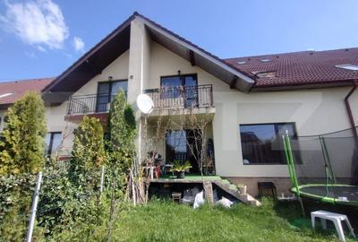 Duplex cu 6 camere în Unirea