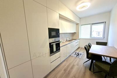 Apartament cu 3 camere decomandat, mobilat în Șelimbăr