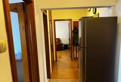 Apartament cu 3 camere decomandat, mobilat în Turda