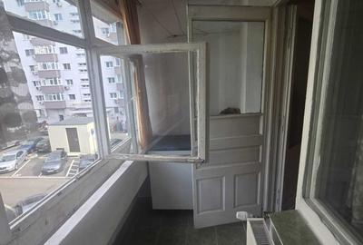 3 camere, decomandat, CLASIC, centrala, intre metrou Gorjului si Pacii - 11