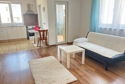 Apartament cu 2 camere semidecomandat, mobilat în Aradului