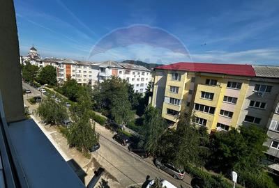 DE INCHIRIAT: Apartament cu 2 camere zona Hotel Europa - 14