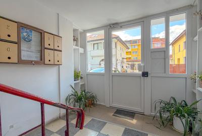Apartament 3 camere | Ideal pentru 3 studenți | Parc Tractorul–Coresi | Parcare - 20