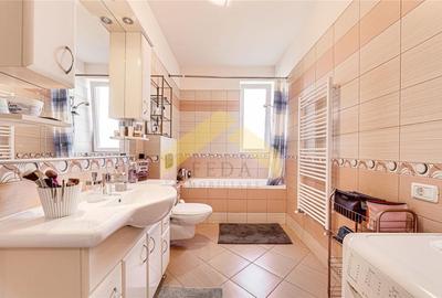 Apartament de inchiriat ansamblul Bermo, zona Banu Maracine - 4