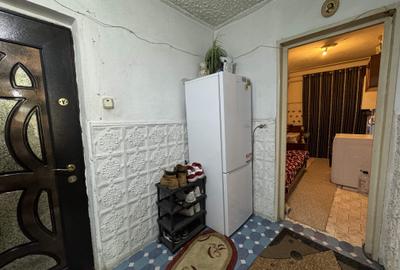 2 cam. etaj 1, 52 mp, fara imbunatatiri, zona Zahana - 2