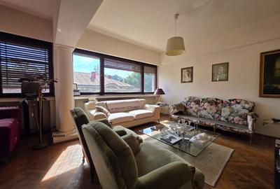 Ultracentral -unicat - apartament 4 camere - 2