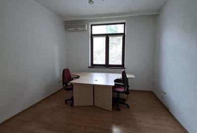 Vila singur curte, reprezentativa, renovata la stadard superior - 9