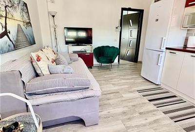 Apartament cu 2 camere decomandat, mobilat în Tomis Nord
