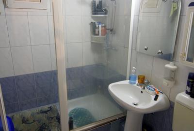 Apartament 3 camere, decomandat, centrala proprie, 3 minute de Mall. - 9