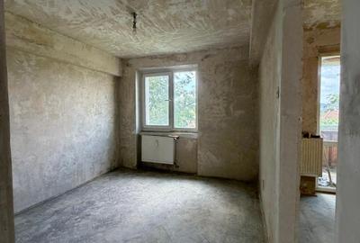 Mihalache-Piata Domenii-Parc Ciresarii, 3 camere - 7