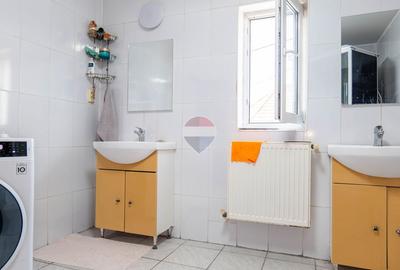 Vanzare vilă cu 2 unitati locative independente in Pantelimon, Central - 20