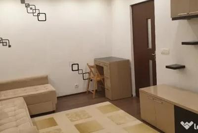 Garsonieră decomandată, mobilată în Dristor
