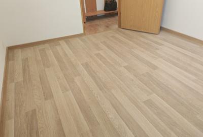Apartament 3 camere liber la vanzare zona Astra - 11