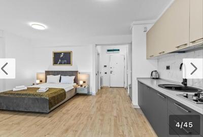Mamaia Nord – Alezzi Infinity, studio cu vedere frontală la piscină și mare - 10