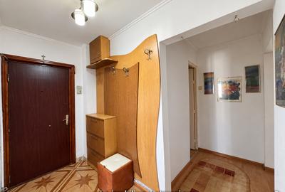 APARTAMENT 4 CAMERE - ETAJ 4 CU ȘARPANTĂ- ÎMPĂRATUL TRAIAN , LOC de PARCARE - 16
