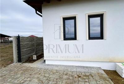 Duplex cu 3 camere în Șag