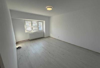 Apartament cu 2 camere decomandat în Dacia