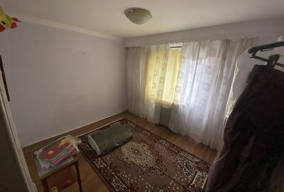 Vând ap 4 camere/ et.3/3 /Focșani, VN-LICEUL PEDAGOGIC - 5