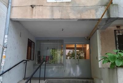 Apartament cu 2 camere semidecomandat în Lujerului