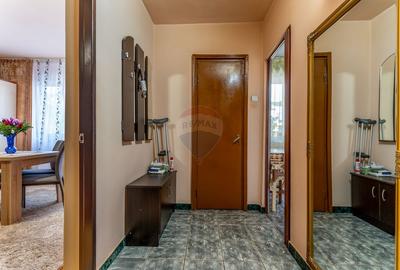 Apartament cu 3 camere, Grigorescu – la 5 minute de Profi, etaj 9/10 - 15
