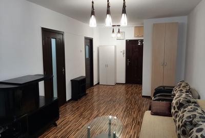 Apartament cu 2 camere semidecomandat, mobilat în Tineretului