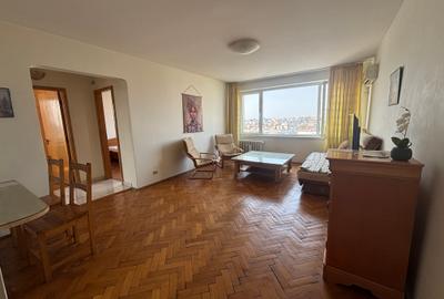 Inchiriere apartament cu 3 camere cu vedere la Sala Palatului - 2