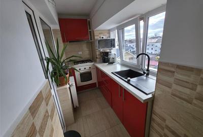 Apartament 2 camere ,56 mp, zona str Mare a Unirii , renovat complet , mobilat s - 8