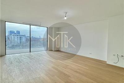 Apartament cu 4 camere decomandat în Floreasca