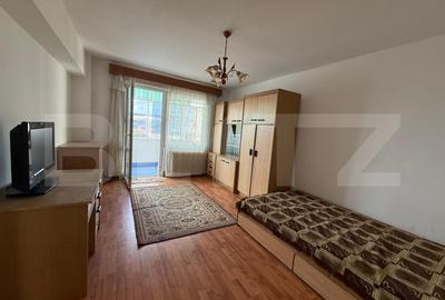 Apartament cu 3 camere decomandat, mobilat în Unirii