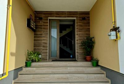 Apartament cu 2 camere în Trivale