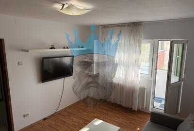 Apartament cu 2 camere semidecomandat, mobilat în Iancului